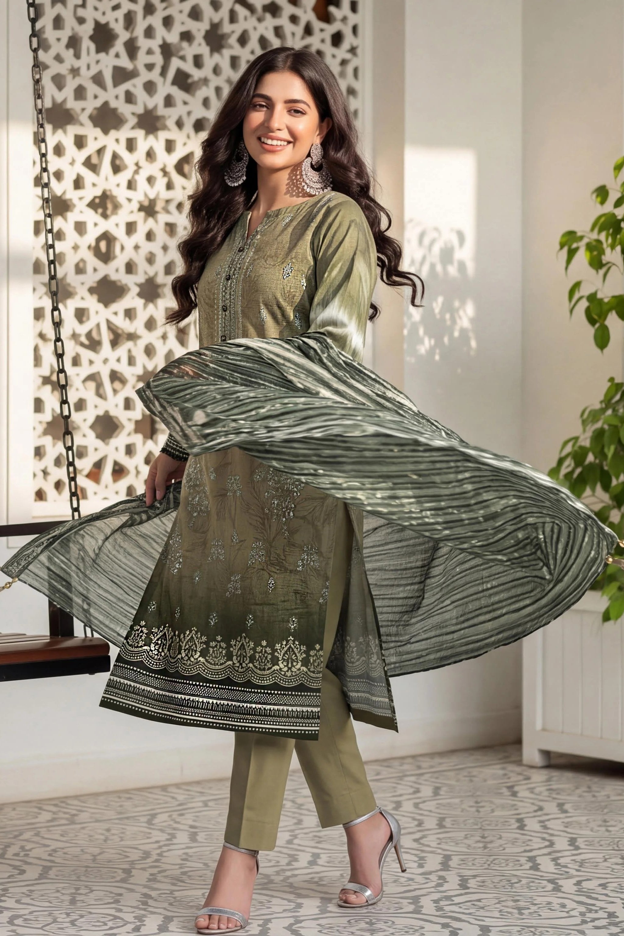 Green 3Pc Unstitch Suit - 01